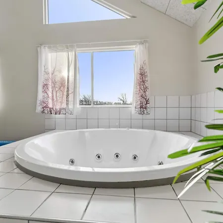 4 Star Holiday Home In Bagenkop Feriehus *